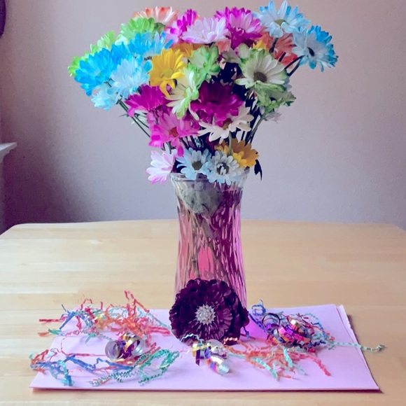 💐 TIEKS BURGUNDY FLOWER 💐 NWOT 💐 - Picture 1 of 16